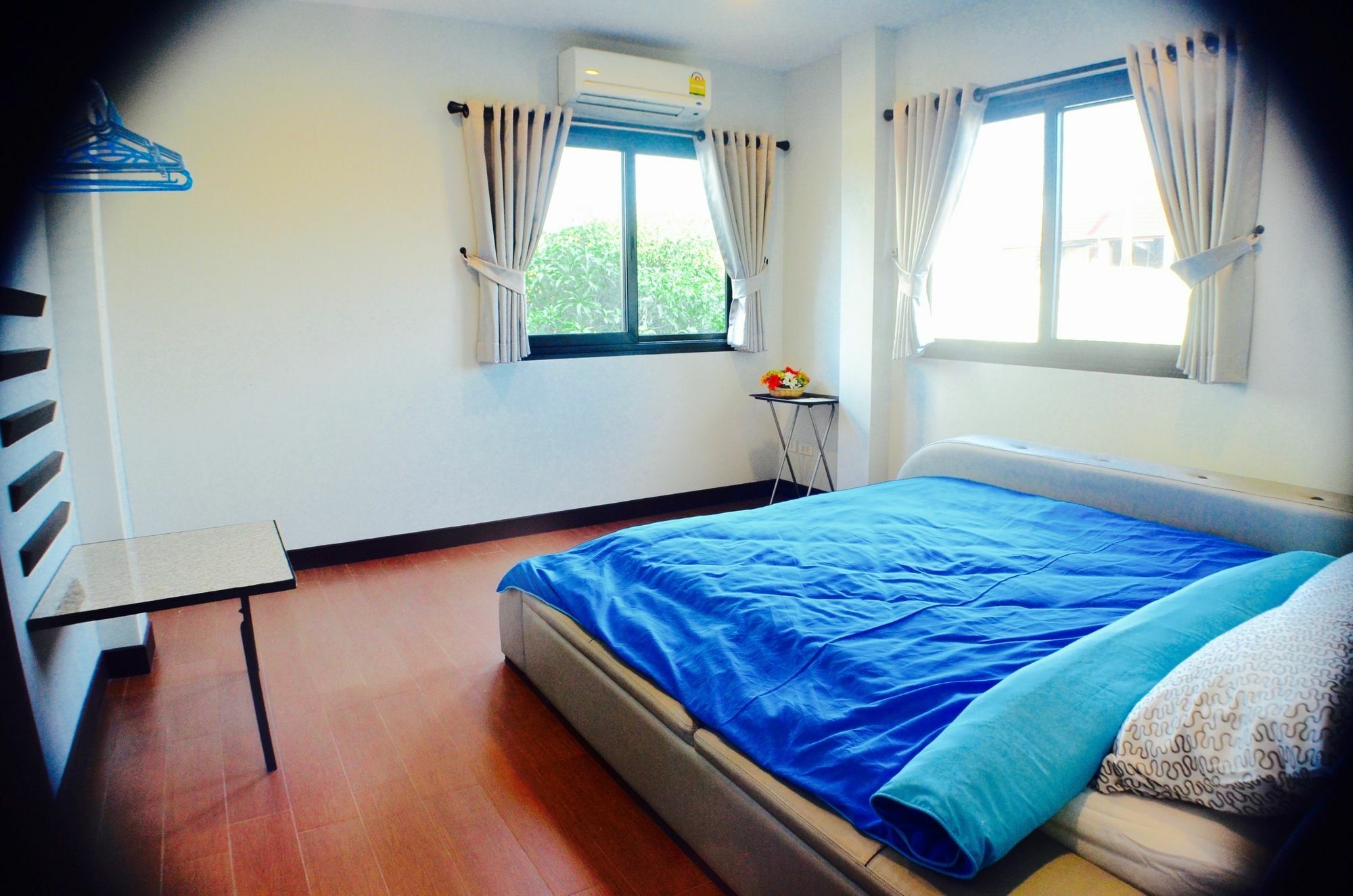 4 Bedroom House At Skytrain 방콕 외부 사진