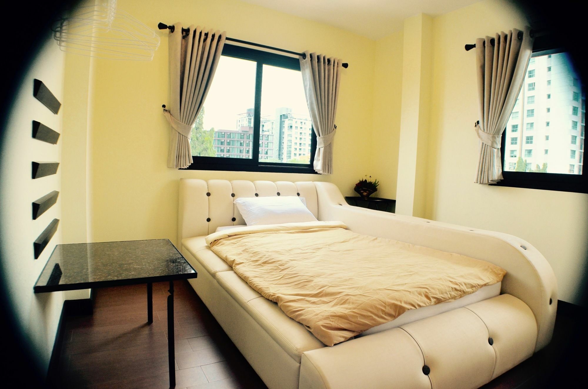 4 Bedroom House At Skytrain 방콕 외부 사진